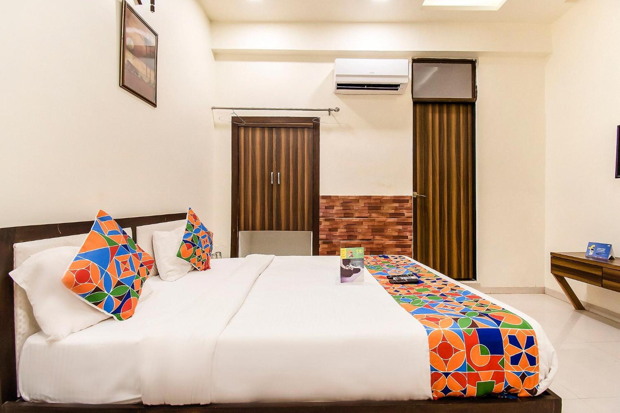 Fabhotel Maher Inn Ahmedabad Eksteriør bilde